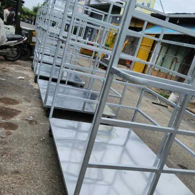 Gia công xe đẩy hàng theo yêu cầu