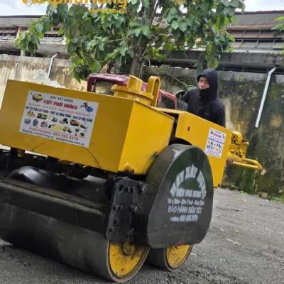 Cho thuê xe lu thi công nền nhà xưởng
