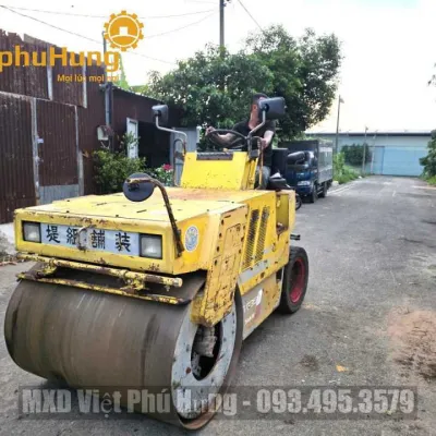 Cho thuê xe lu 4 tấn 1 cầu tại Việt Phú Hưng uy tín, giá tốt
