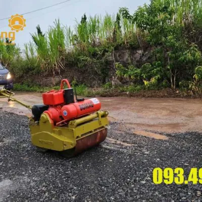 Cho thuê máy lu 1 tấn