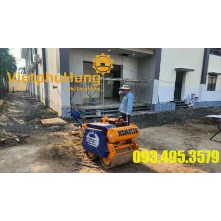 Máy lu dắt tay Komatsu – Thiết kế nhỏ gọn, lu nền 
