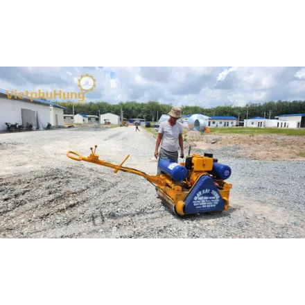 Máy lu dắt tay BOMAG
