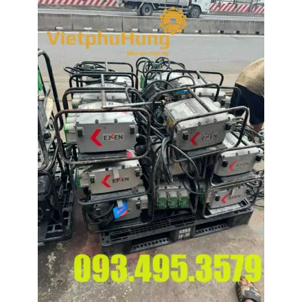MÁY ĐẦM DÙI BÊ TÔNG