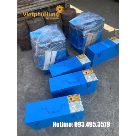 MÁY CẮT SẮT THỦY LỰC