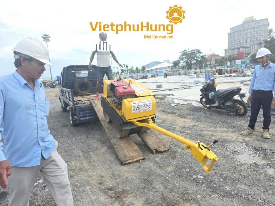 lu dắt tay cho thuê
