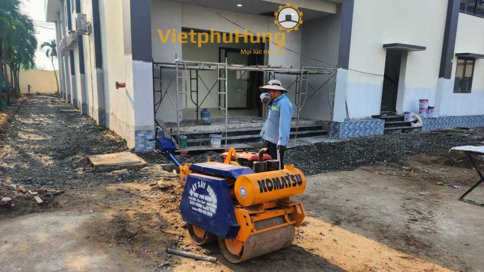 xe lu dắt tay 700kg nhật bản