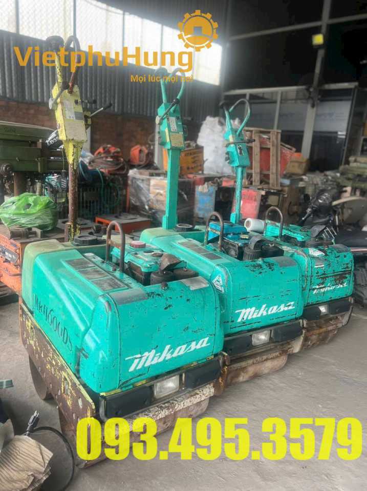 cho thuê máy lu cầm tay