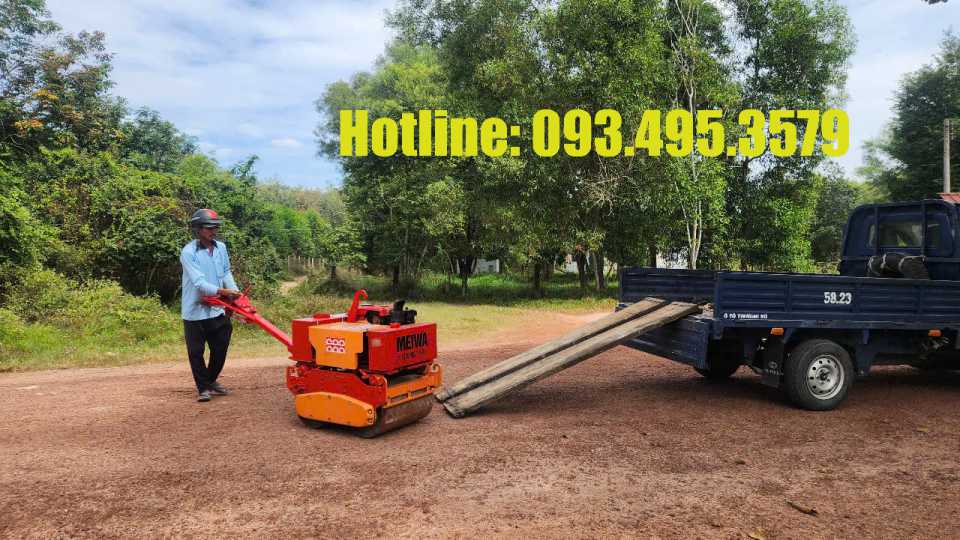 Dịch vụ cho thuê xe lu dắt tay 