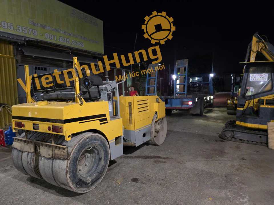 cho thuê xe lu 4 tấn