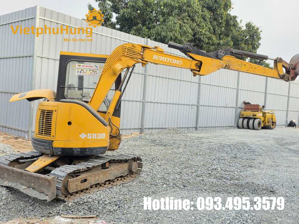 Cho thuê xe cuốc nhỏ thi công giá rẻ